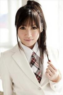 中西里菜