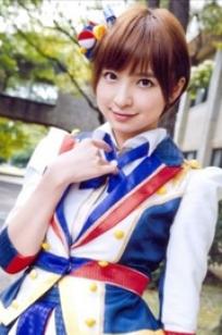 篠田麻里子