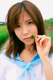 日高由香理