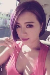 李姸憬