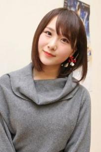 高桥朱里