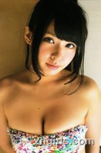 山田菜菜