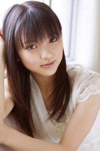 真野惠里菜