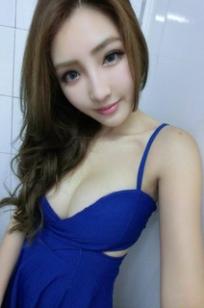 模特赵芸