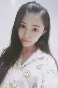 伊小七