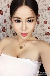 江瑜诗