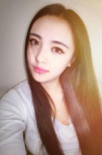 胡莅雅
