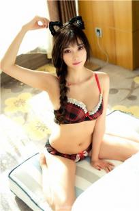 性感大美妞杨晨晨 深色暗格性感小野猫