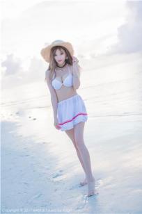 甜美女神杨晨晨 阳光沙滩香车美人