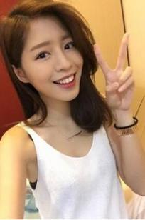 黄姵涵