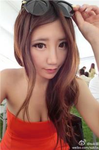 刘玉卿 甜美又抚媚的电眼正妹