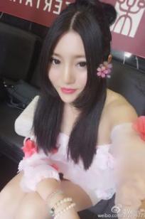 严佳丽