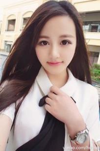 黄文婧