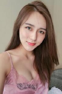 ️Zacklyn Lee