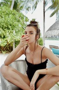 Sonia Ben Ammar- 法国小仙女Ig私房照