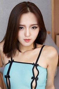 李颖诗