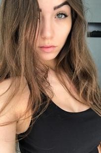 Melanie Pavola
