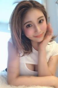 レオナ
