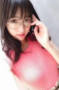 横野すみれ